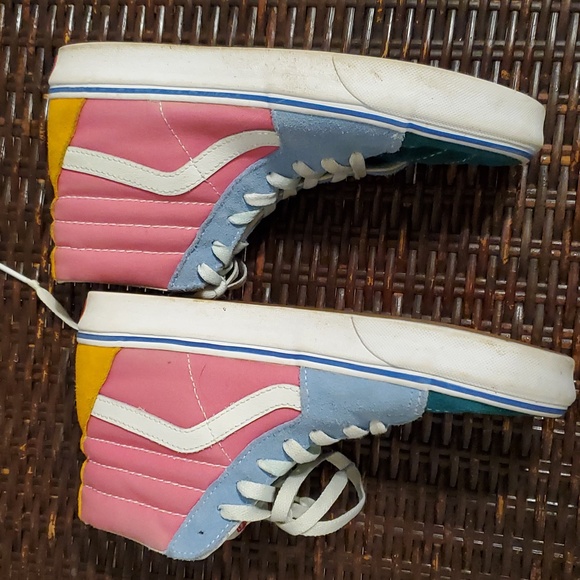 SZ. 8 1/2 WOMEN'S VANS SK8 MULTIBRIGHT 12  SUEDE SKATE BOARD SHOE - Picture 3 of 8